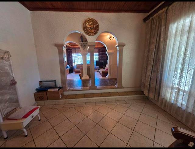 4 BEDROOM HOUSE FOR SALE IN VAN DYK PARK